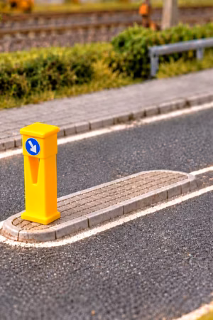 2x Verkeerszuil – Schaal H0